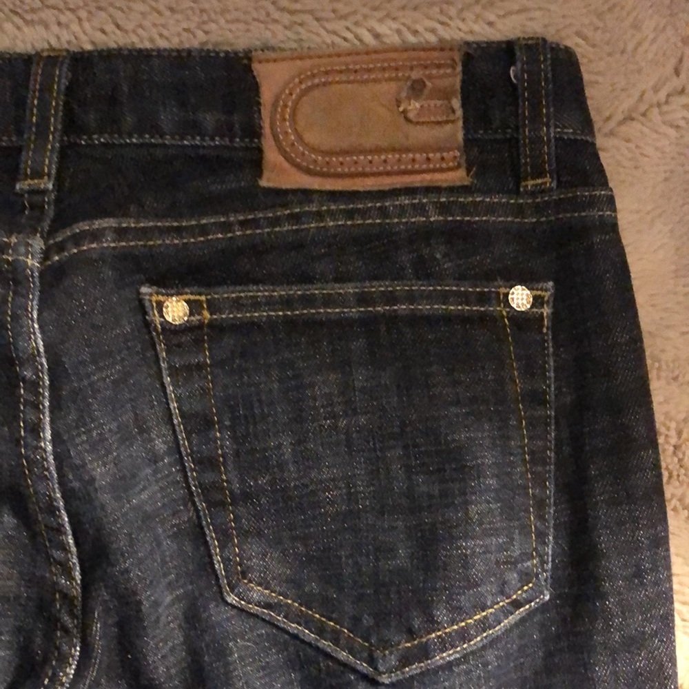 Bebe Low Rise Jeans, size 28 - Picture 4 of 6
